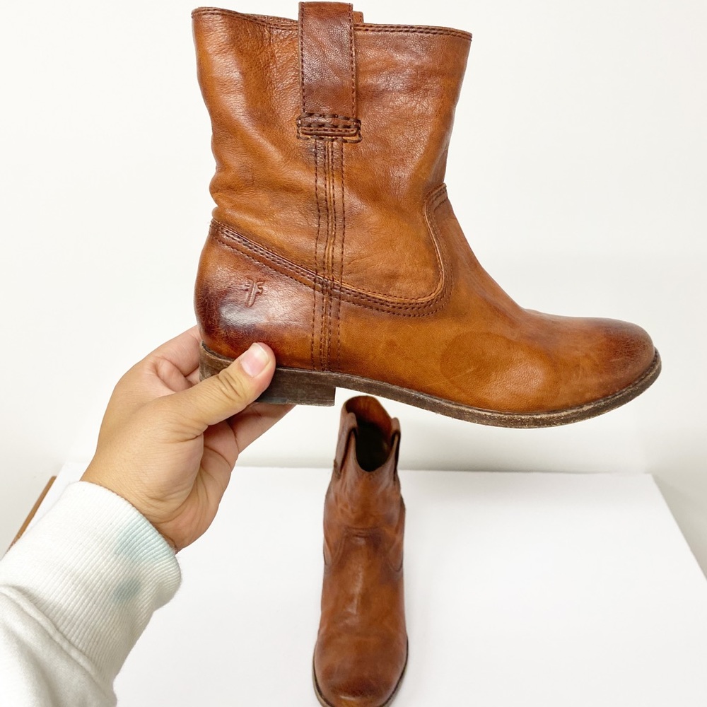 FRYE Anna Shortie Boot Size 7M